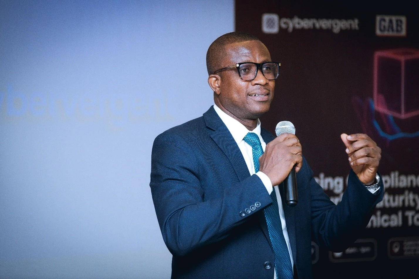 Mr. Michael Chagli, Auditor Banking Supervision at the Bank of Ghana delivering his presentation